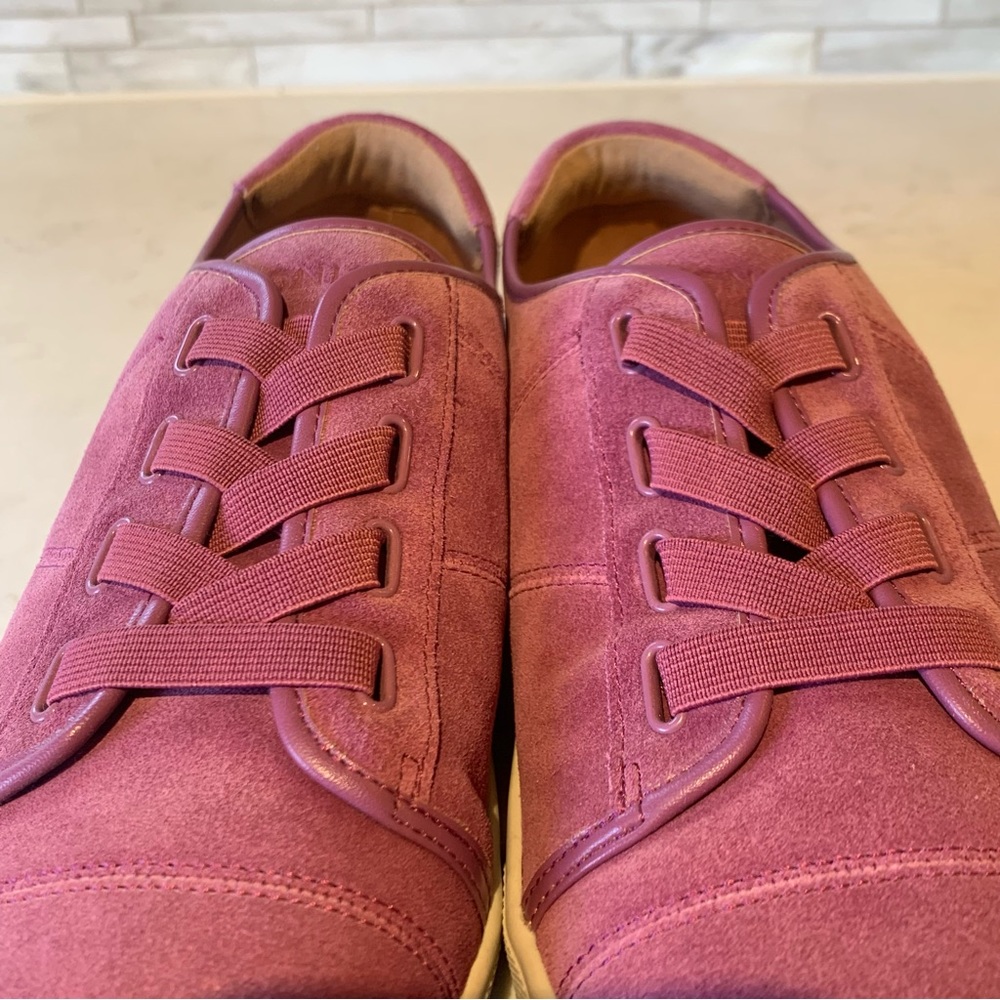 Vionic Lavender Rose Suede Sneakers size 9.5 - Picture 2 of 15